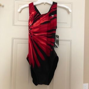 NWT Women’s TYR Swimsuit